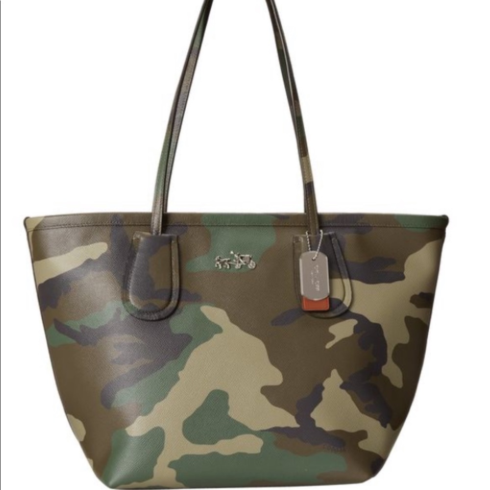 Coach taxi tote with wallet